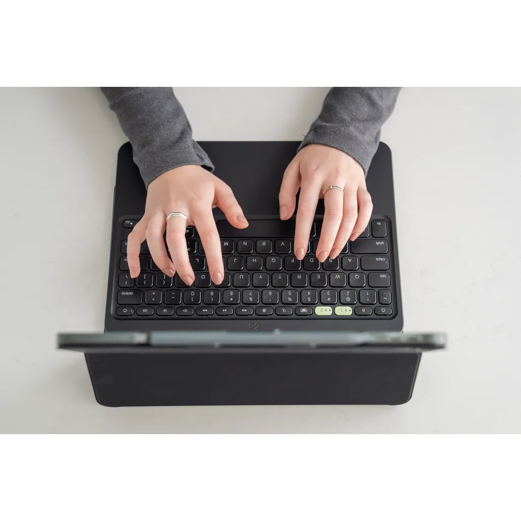 Apple iPad Pro 13 QWERTY Keys